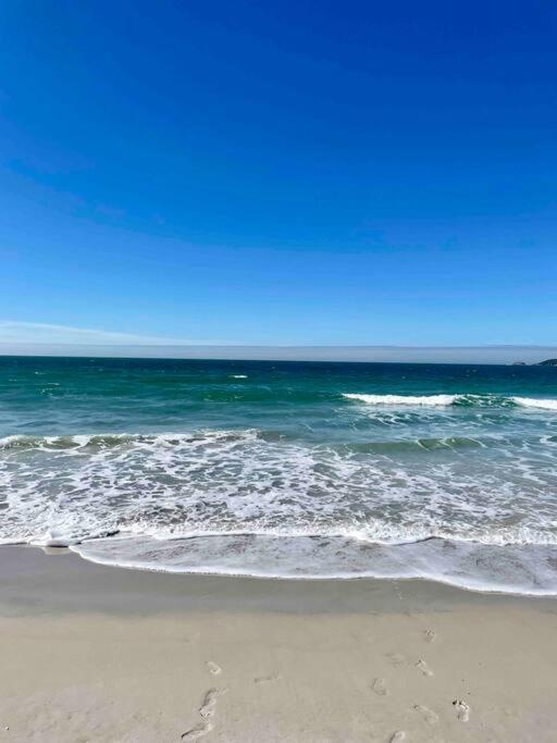 Amplo Ao Lado Do Mar Com Piscina Incrivel Florianópolis
