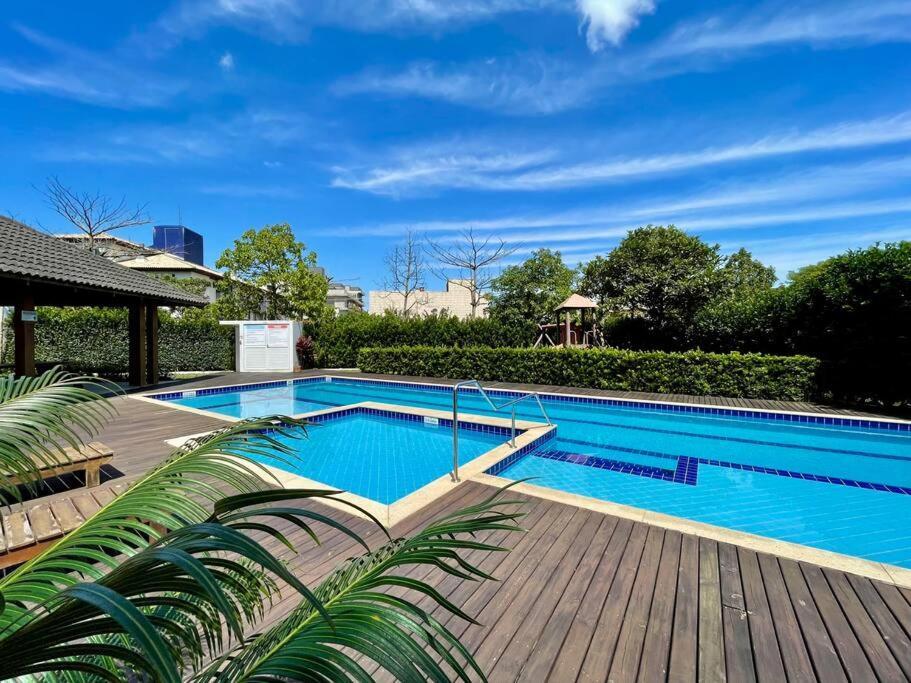 Amplo Ao Lado Do Mar Com Piscina Incrivel *